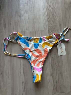Aurelle Swim NWT Abstract Multicolor Tie-Side Bikini Bottom